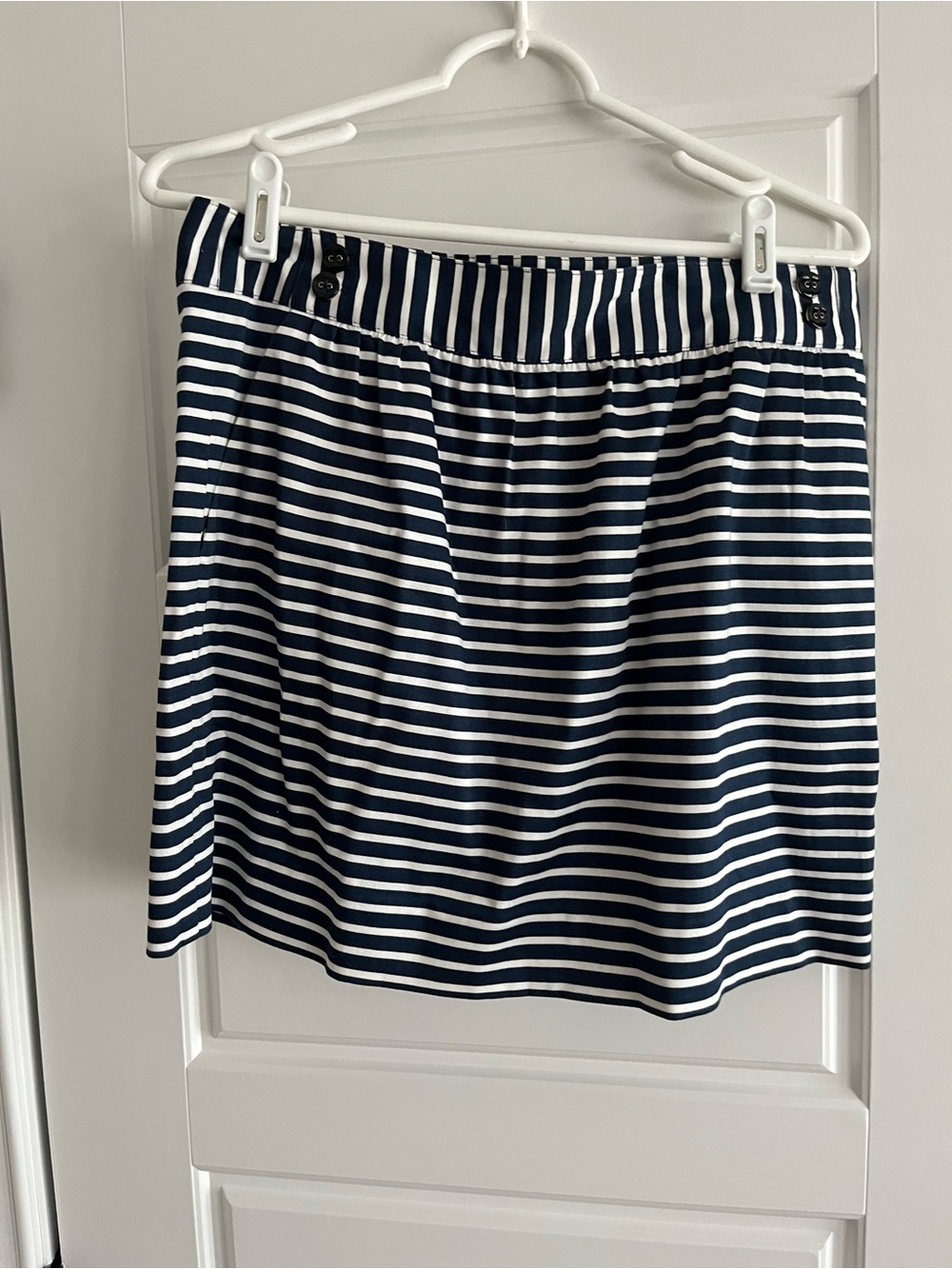 Vineyard Vines Navy and White Striped A-Line Skirt